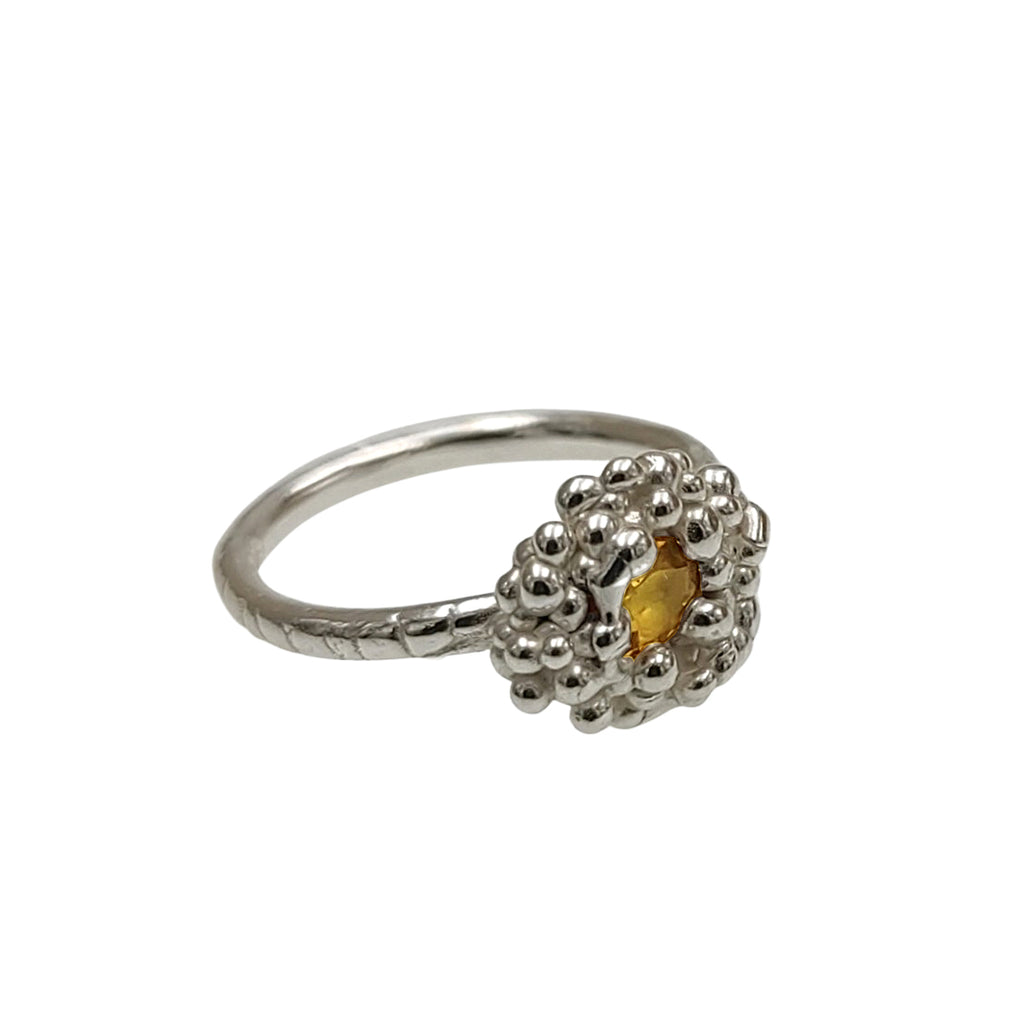 Silberring mit gelbem Saphir